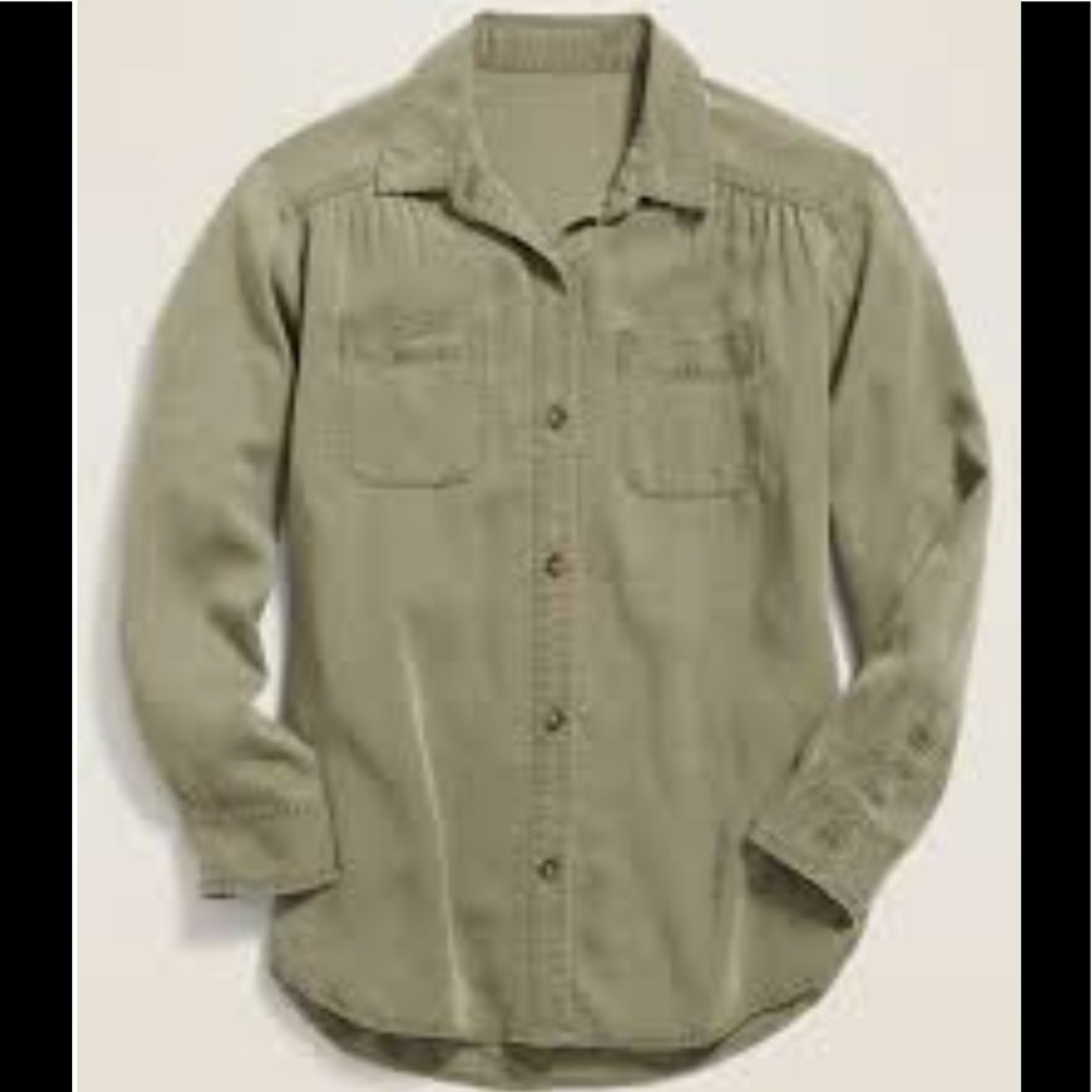 Old Navy Soft-Twill shirt for girls size S